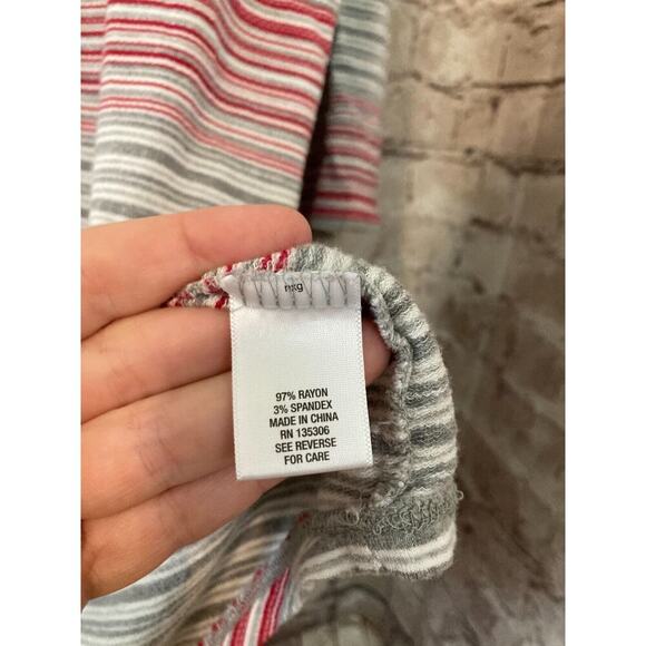 Christopher Banks Sunday Top Womens 1X Gray Red Striped Cowl Neck Stretch Plus - Picture 12 of 13